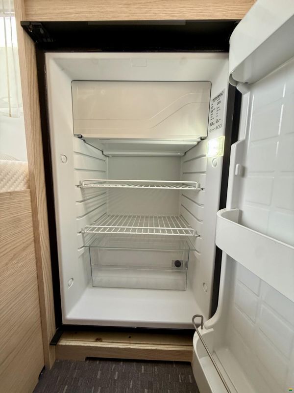 Adria E Aviva 400 PS - Kompakt