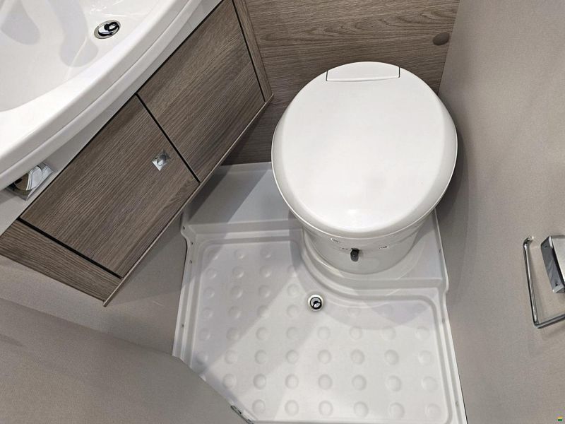 Bürstner CAMPEO BC 540 ACTIVE 4x4 2.2 HDI