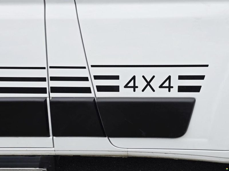 Bürstner CAMPEO BC 540 ACTIVE 4x4 2.2 HDI