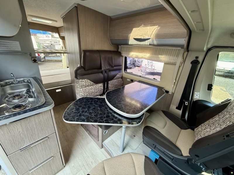 Challenger Vany V114 -Freelife -4 People