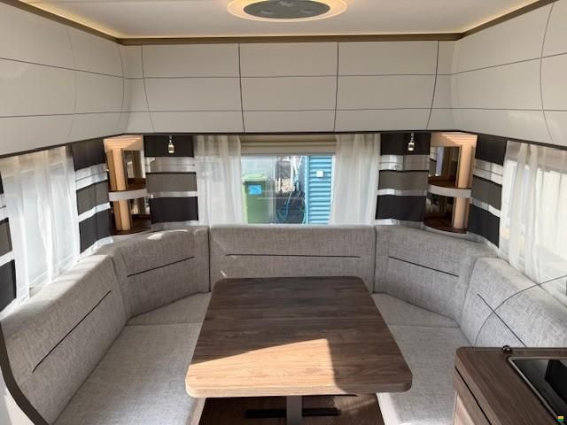 Hobby 460 UFe Excellent Edition