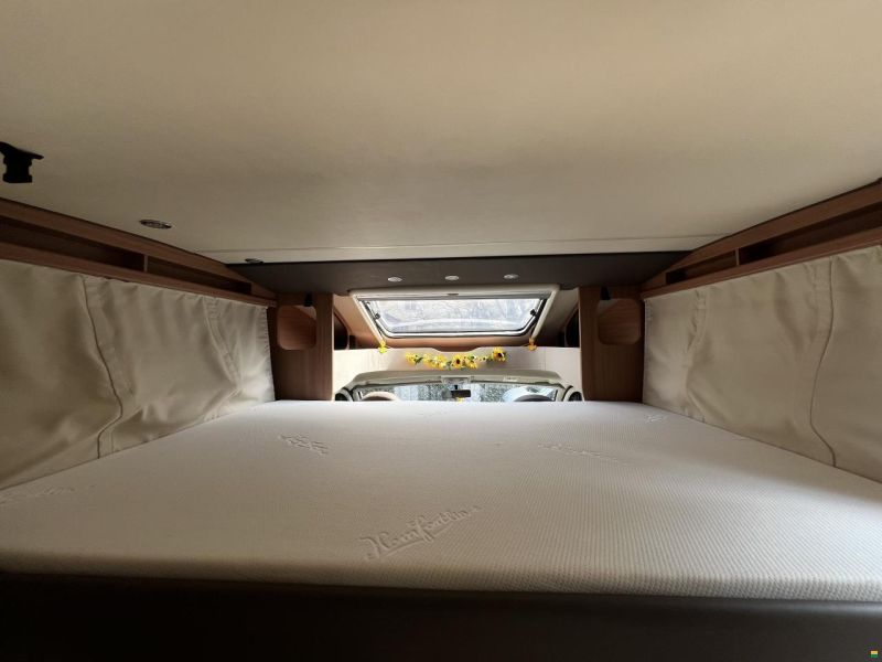 Knaus Sky Wave 650 MF Celebration 25