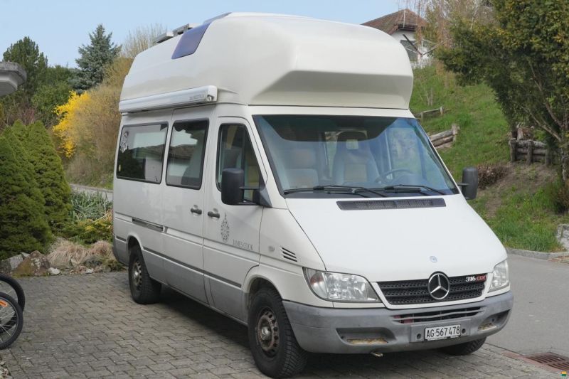 Mercedes Benz James Cook