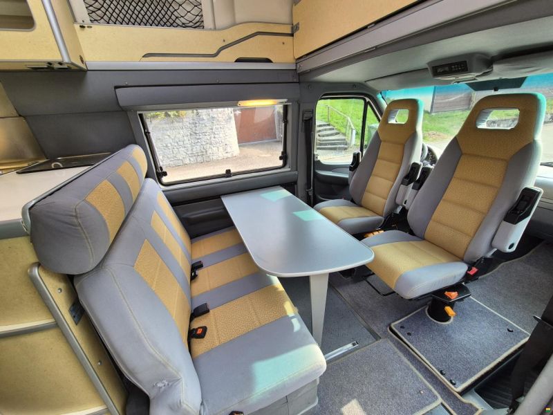 Mercedes Benz James Cook