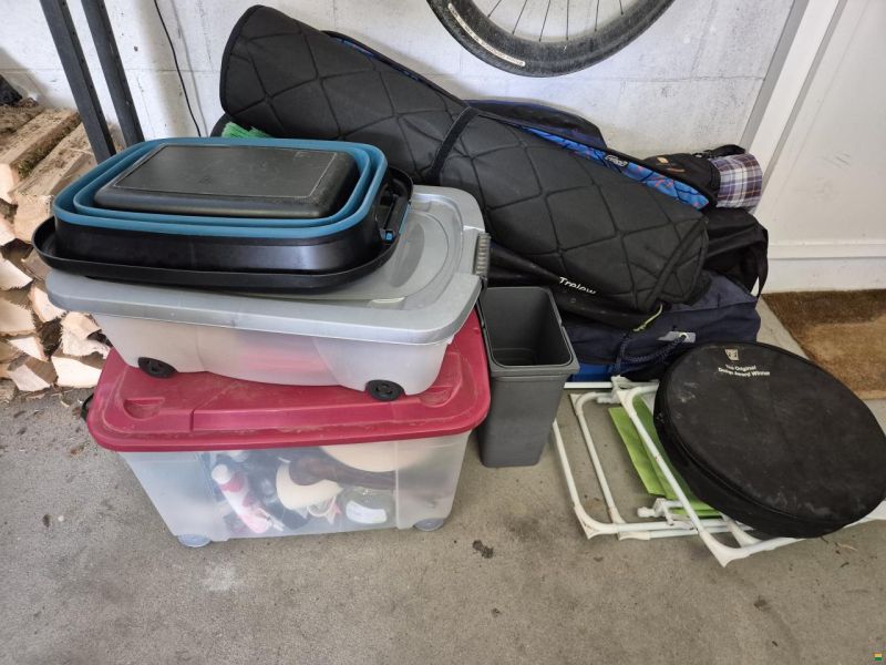 Mercedes Benz James Cook