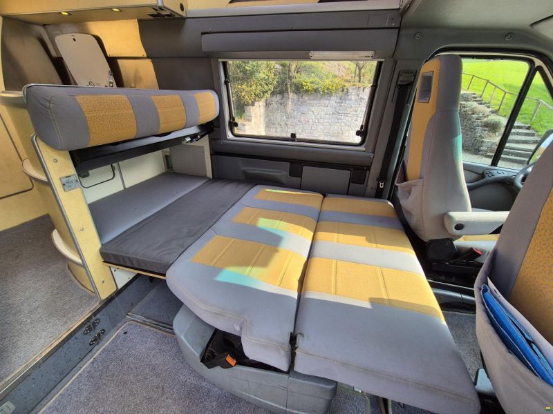 Mercedes Benz James Cook