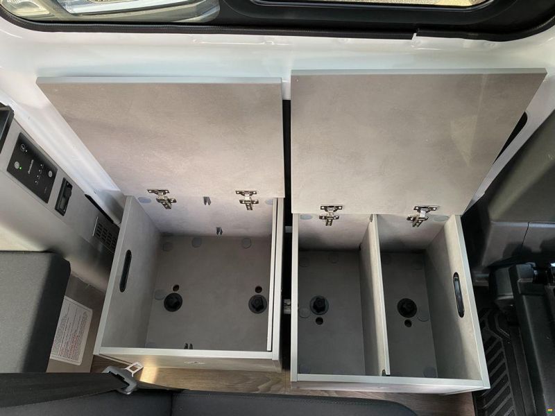 Dethleffs Globevan Camp Two Ford 130PS Automat