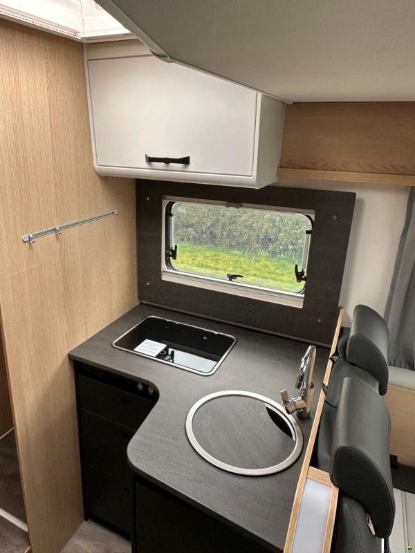 Sunlight T680 Adventure Edition