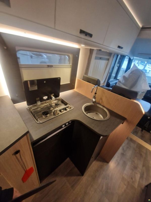 Sunlight Adventure I 67S