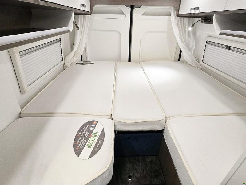 Pilote MOOVEO VAN 60 EB 2.3 AUTOMAT MJ140