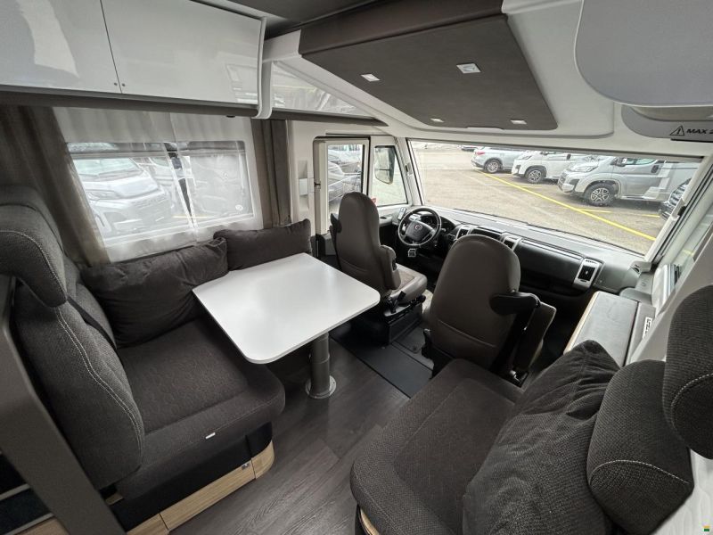 Adria Sonic Supreme 810 SL