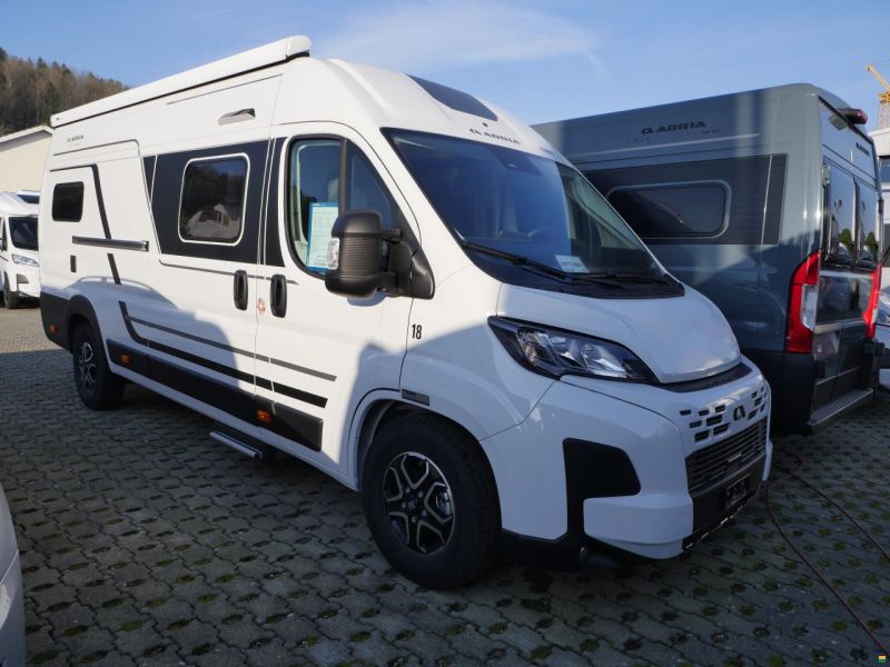 Adria Twin 640 SGX &brvbar; Swiss Edition