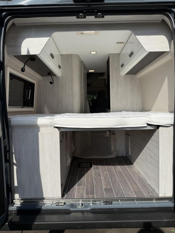 Roller Team Livingstone 2 Sport, Fiat 140PS Automat