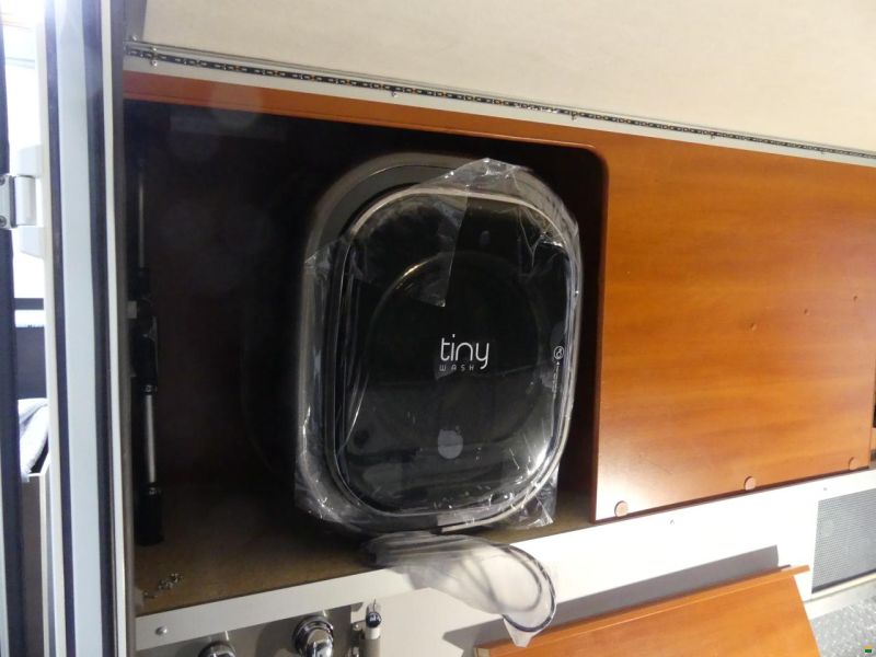 Concorde Liner 890 L