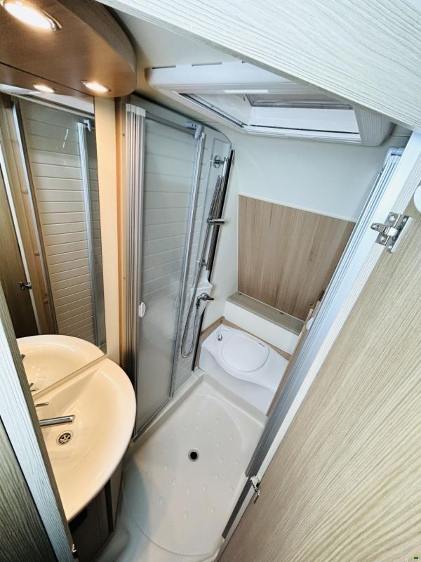 Bürstner Averso 450 TS