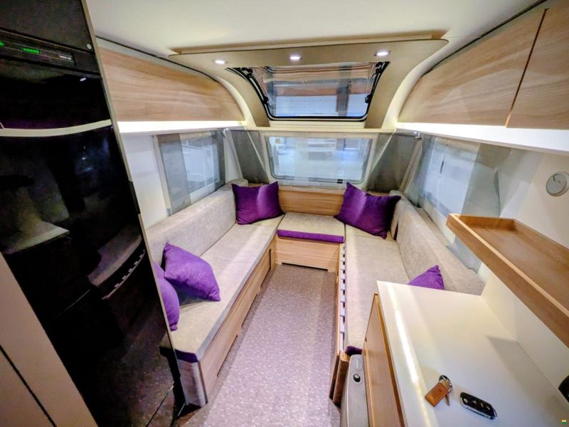 Adria Altea 362 XH 4 Four