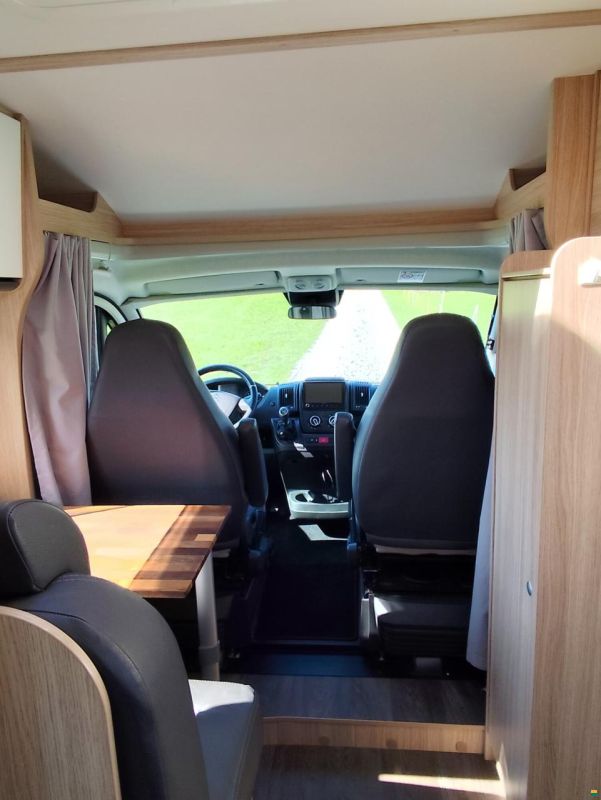 Sunlight Adventure V 60