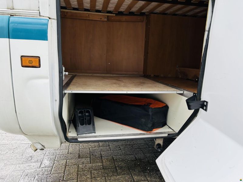 Mercedes Benz Esterel