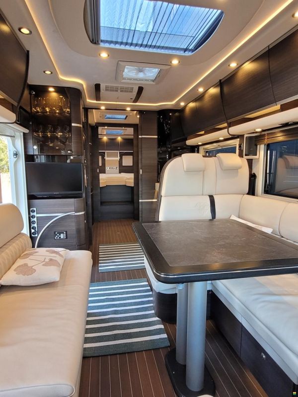 Concorde Carver 850 L