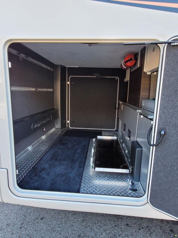 Concorde Carver 850 L