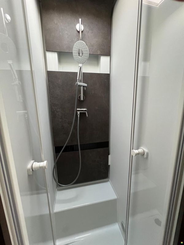 Adria Coral Supreme 670 DL