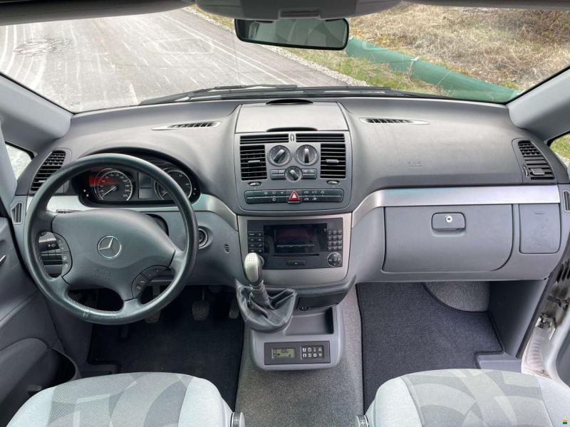 Mercedes Benz Marco Polo