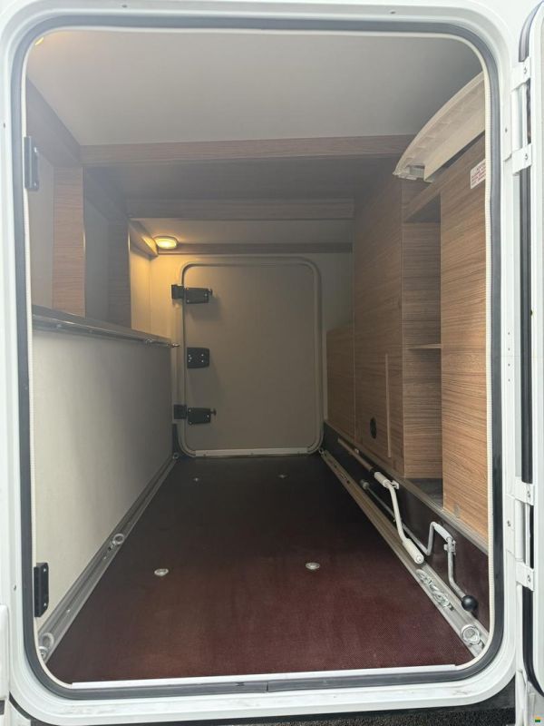 Knaus Van TI 650 MEG, Peugeot 2.2HDI 165PS