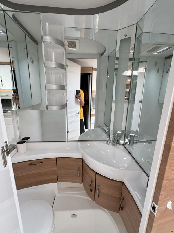 Hobby 515 UHL DE LUXE