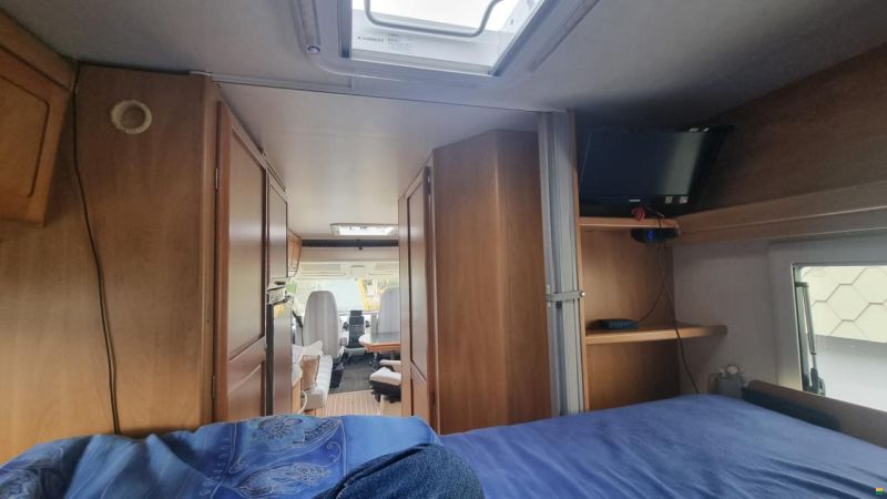 Hymer B 694