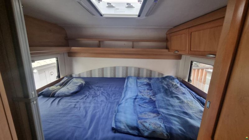 Hymer B 694