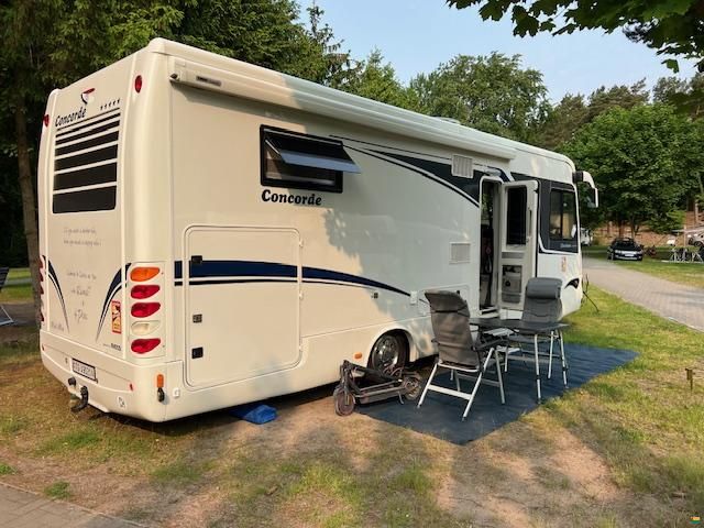 Concorde Charisma 890 M