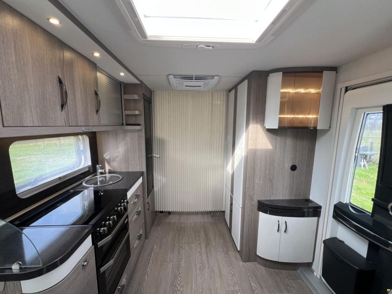 Hobby PRESTIGE 720 UKFe