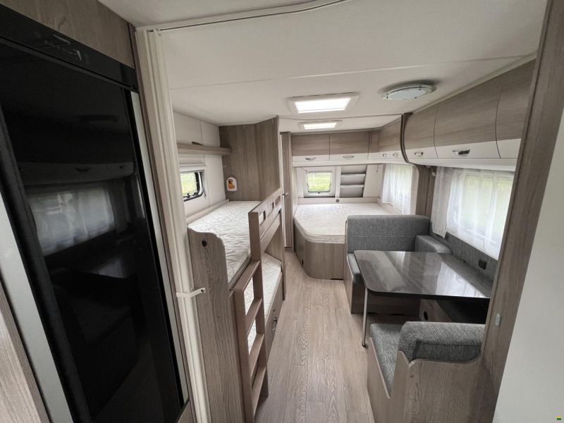 Hobby PRESTIGE 720 UKFe