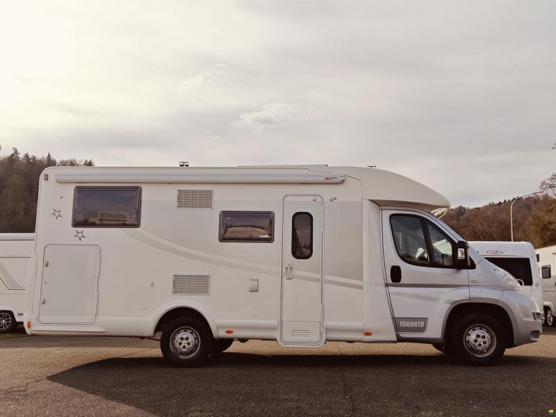 Fiat Mobilvetta Toronto 695PC0