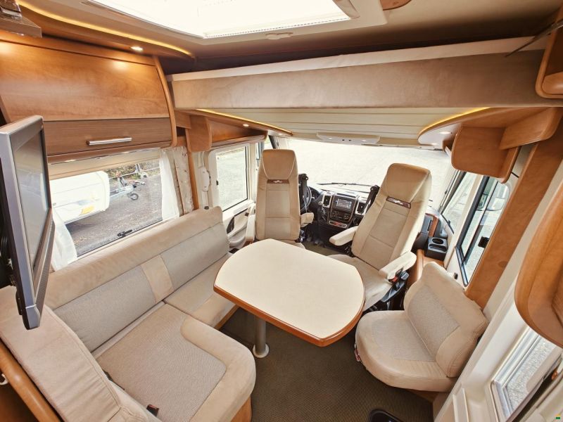 Carthago Compactline I 145 Q - Super Lightweight