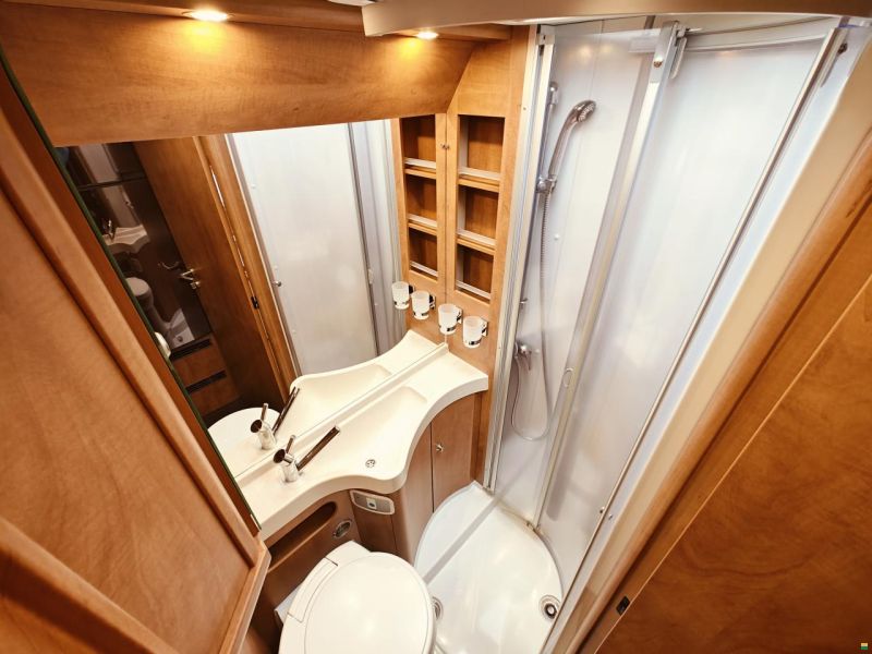 Carthago Compactline I 145 Q - Super Lightweight