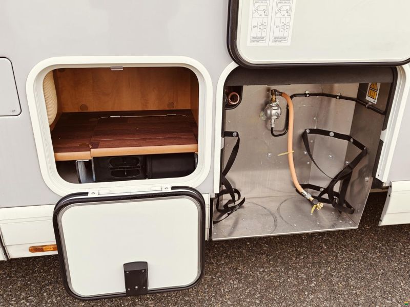 Carthago Compactline I 145 Q - Super Lightweight