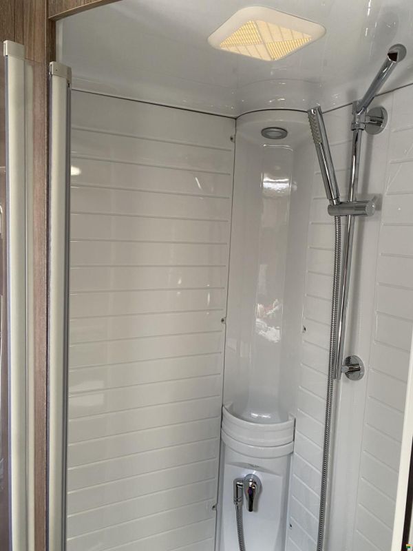 Bürstner lxeo Time it 745