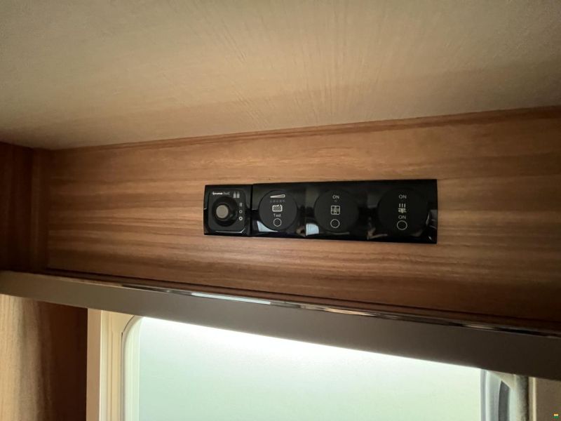 Eriba Exciting 560 mit Kajütenbett