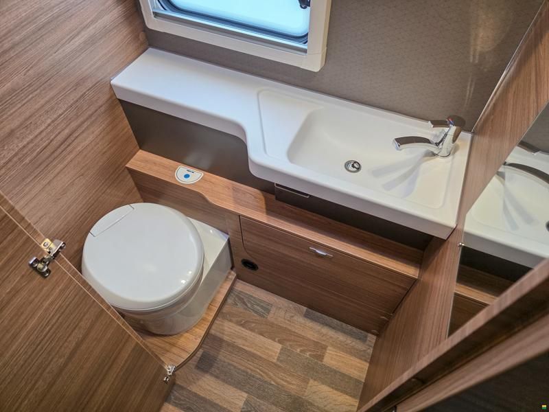 Weinsberg CaraCore 700 MEG Light