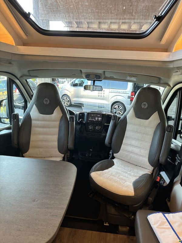 Sunlight T 68 Adventure Edition