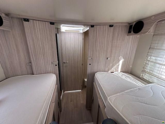 Elnagh Magnum 530 - Km 15.495