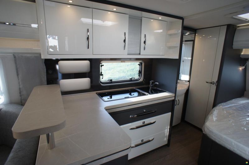 Hobby 560 CFe Excellent