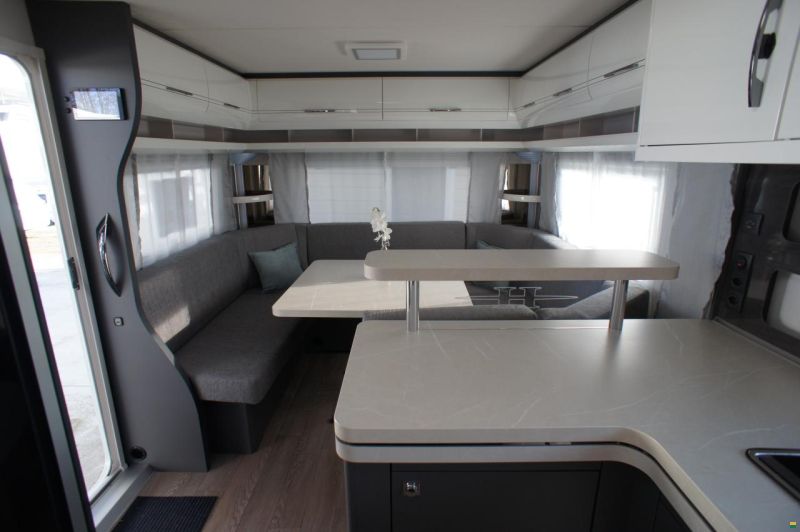 Hobby 560 CFe Excellent