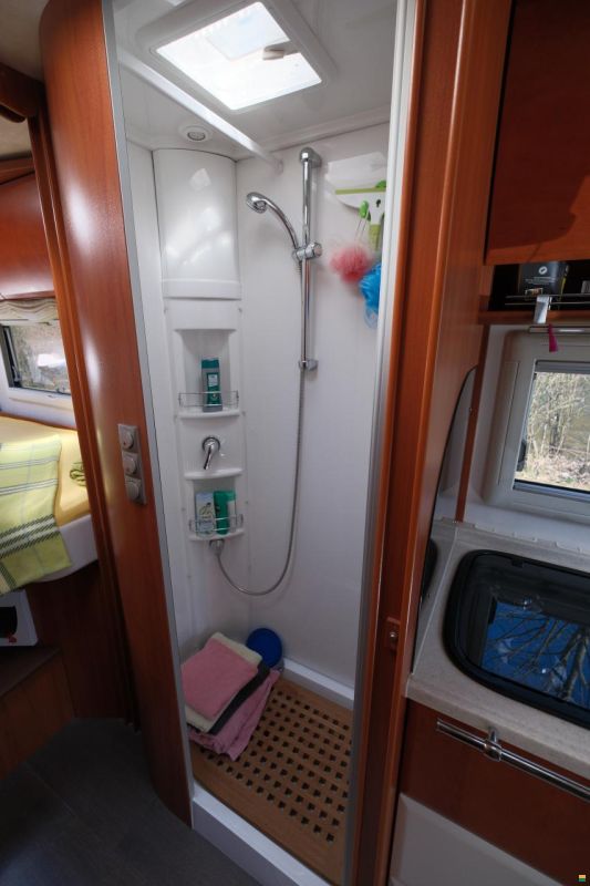 Concorde Carver 821 L