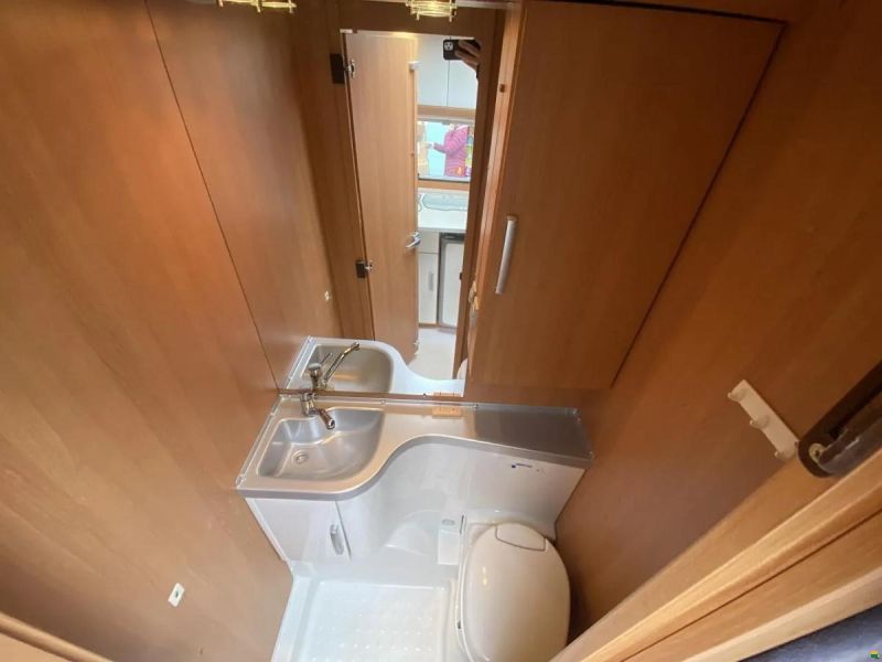 Knaus Eiffelland Holiday 460 TL