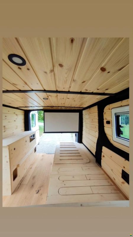 Renault Trafic Camper Van Am&eacute;nag&eacute;