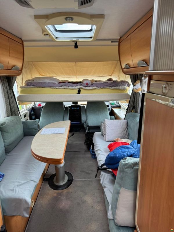 Hymer B584