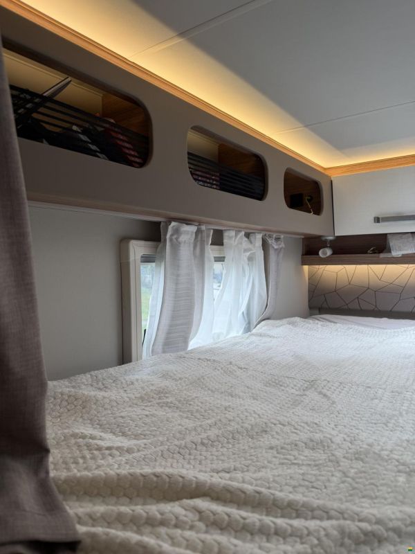 Weinsberg CaraCompact Suite MB 640 MEG Pepper