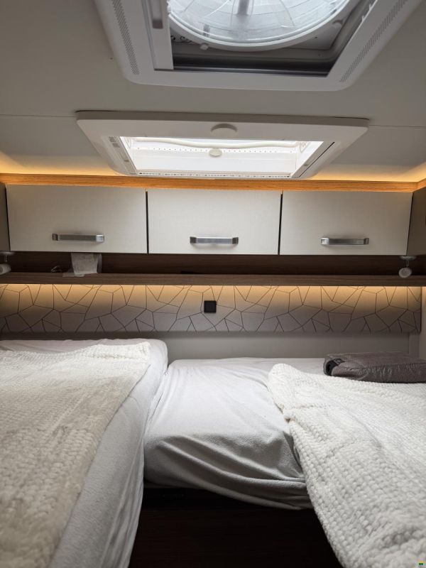 Weinsberg CaraCompact Suite MB 640 MEG Pepper